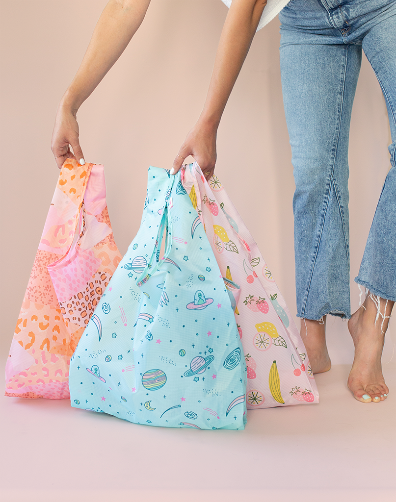 Medium Twist and Shouts: Flower Power