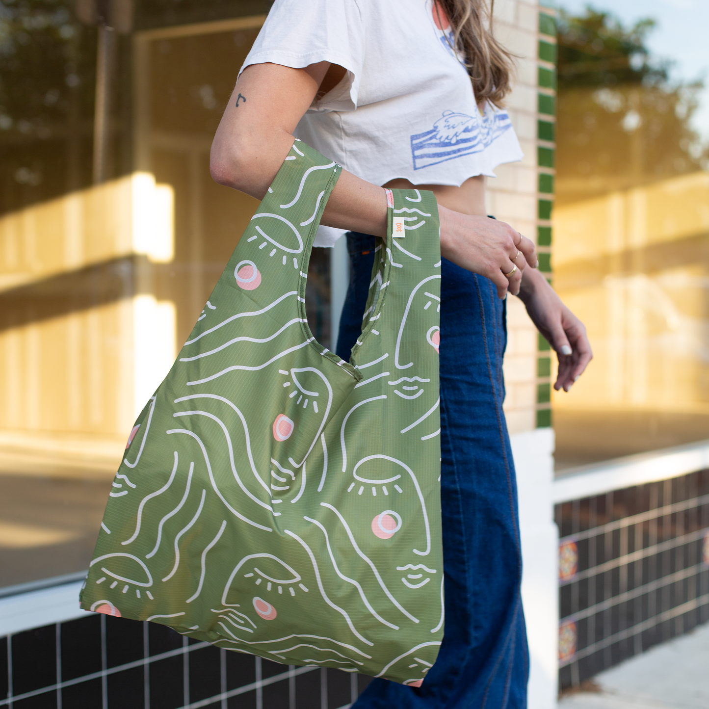 Medium Twist and Shouts: Groovy Greens
